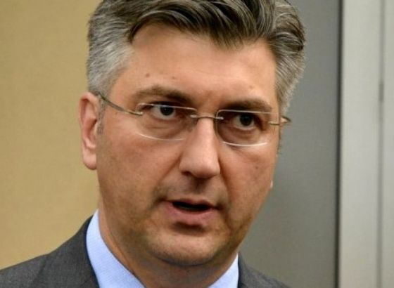 Objavljena nova prepiska mailovima; hrvatska oporba zaziva nove izbore