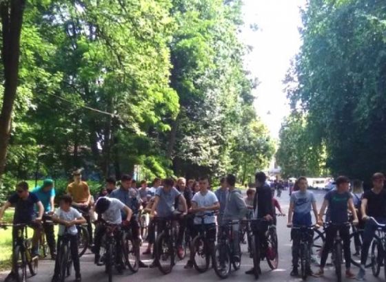 Svjetski dan zaštite okoliša - 200 učenika na biciklijadi na Vrelu Bosne