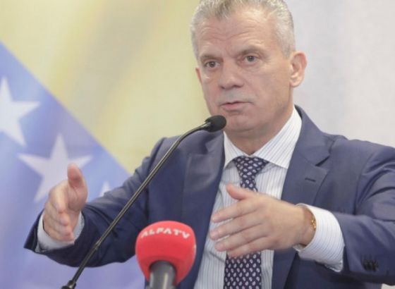 SBB u Sanskom Mostu: Krajinu ne damo, Krajina je naša!