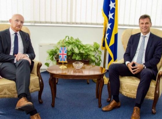 Novalić - Field: Nastavak britanske pomoći Bosni i Hercegovini