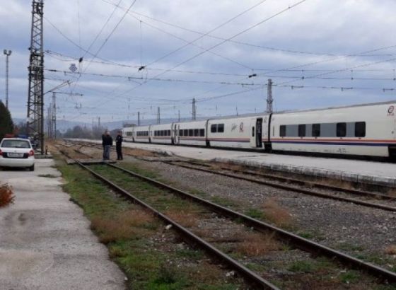 Migranti zaustavljeni na ulazu u USK, bit će vraćeni na mjesto polaska