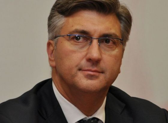 Plenković još ne planira sastanak s Komšićem