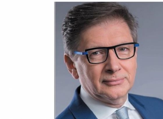 Hadžikadić:Nacionalisti nas ubjeđuju da je Bosna pukla po šavovima
