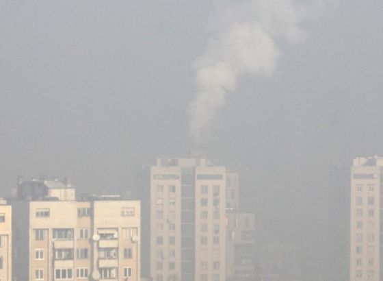 Visoka koncentracija čestičnih tvari PM10 u zraku,smanjiti kretanje na otvorenom
