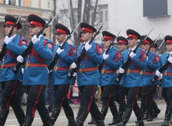 U Banjoj Luci defile policije i civilnog sektora