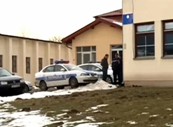 Uhapšen zbog prijetnji da će aktivirati bombu ispred kafane u Osmacima