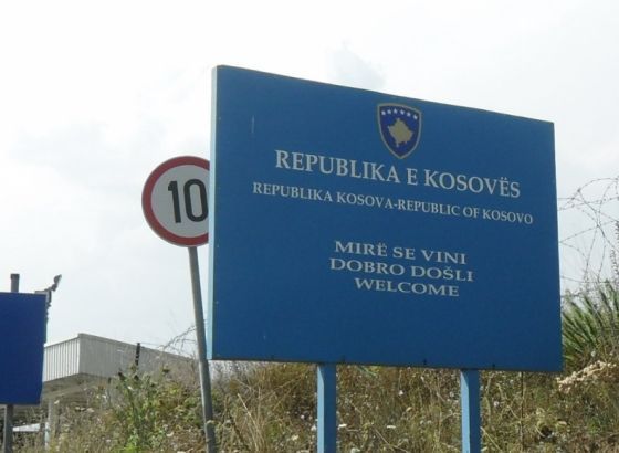 Američki veleposlanici u Srbiji i Kosovu traže ukidanje pristojbi