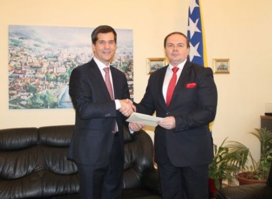 MVPBiH - Novoimenovani američki ambasador Nelson predao akreditivna pisma