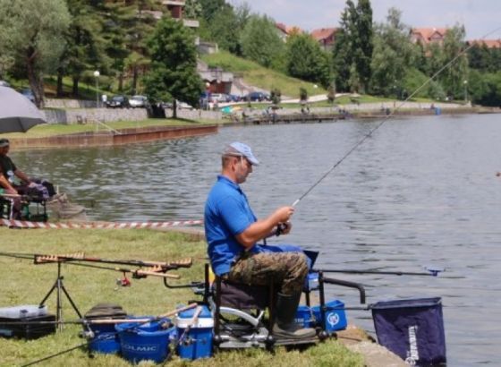 Pripreme za početak ribolovne sezone na jezeru Starača