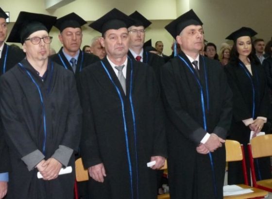 Univerzitet u Zenici promovirao 18 doktora nauka