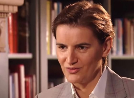 Brnabić: Vlada ne utječe na uređivačku politiku medija