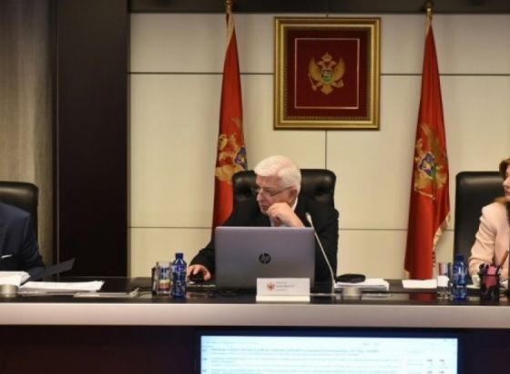 Premijer Marković: Napad na obitelj Tomkić je napad na Crnu Goru