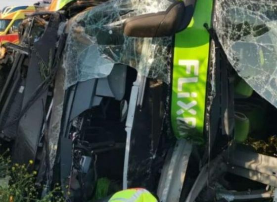 U autobuskoj nesreći kod Leipziga poginula jedna žena, 60 osoba ozlijeđeno