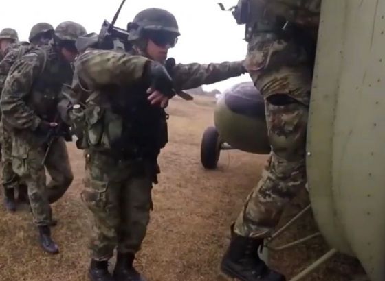 Vučić zapovjedio punu borbenu gotovost vojske zbog racije kosovske policije