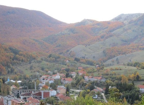 Pronađeno tijelo 57- godišnjeg muškarca koji se ubio nožem