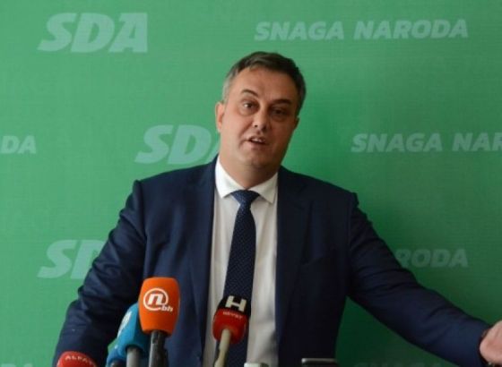 Sarajlić: Vlada KS bavi se ličnim interesima i populizmom