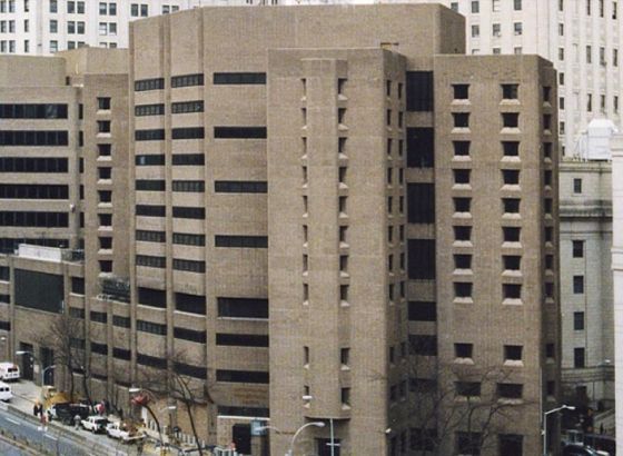 Nakon smrti milijardera Epsteina direktor zatvora na Manhattanu smijenjen
