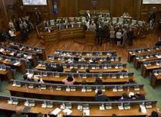 Raspuštena Skupština Kosova, izvanredni izbori početkom listopada