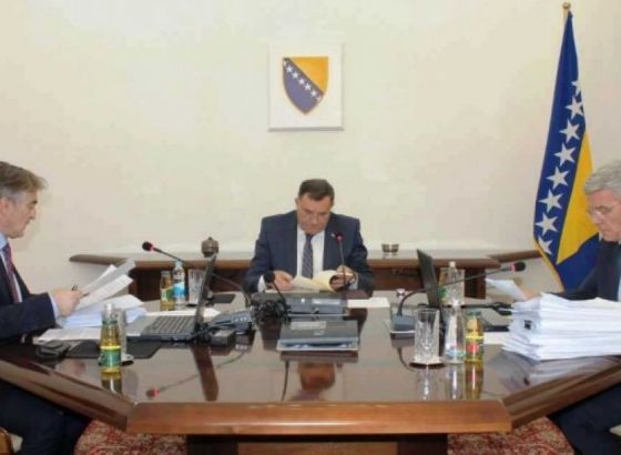 Počela sjednica Predsjedništva BiH, imenovanje Tegeltije na dnevnom redu