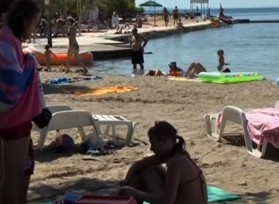 Na zadarskoj plaži dvoje umrlih od zastoja srca