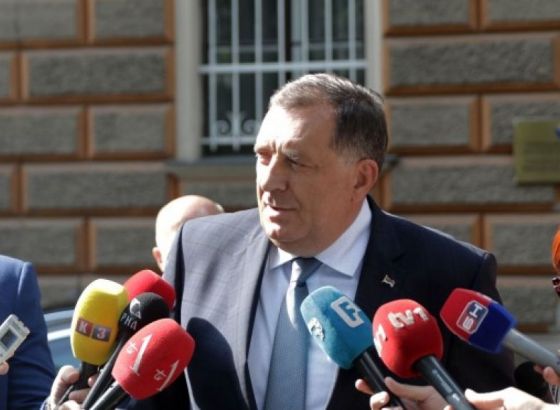 Dodik: Moguće konsultacije do 5.septembra, RS neće odmah odgovoriti
