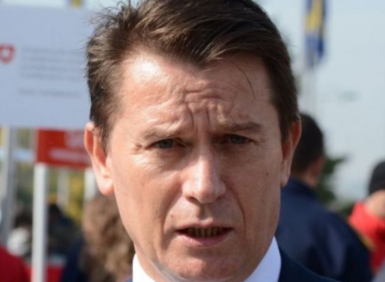 Krešić: Državne institucije moraju preuzeti upravljanje ilegalnim migracijama