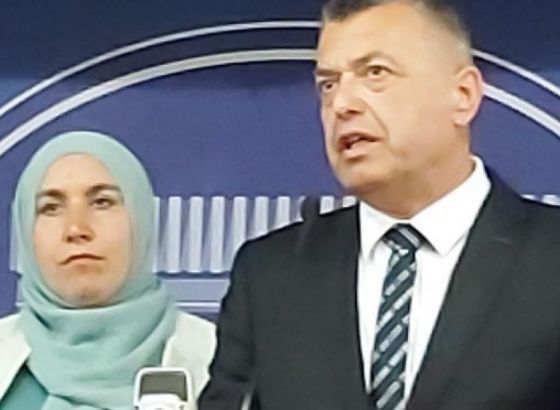 Smjena Senada Bratića večeras na posebnoj sjednici NSRS-a