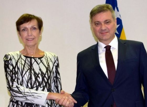 Predsjedavajući Zvizdić s ambasadoricom Njemačke Uebber