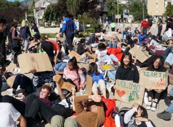 Globalni protest za klimu okupio aktiviste iz cijelog svijeta (VIDEO)