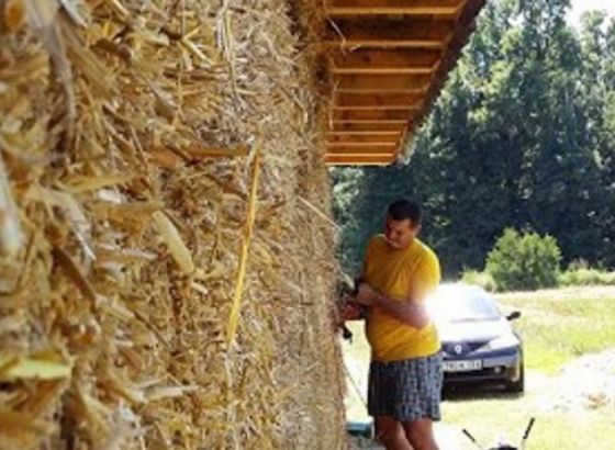 Dom Biljane i Aleksandra od prirodnih materijala, prilagođen savremenom životu
