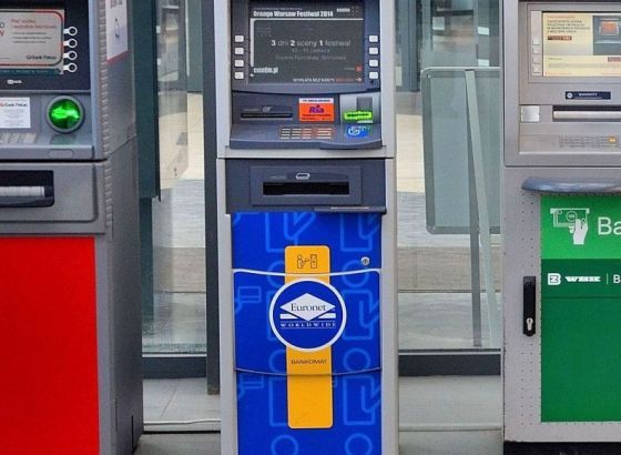 Tri maskirane osobe spriječene u pokušaju pljačke bankomata