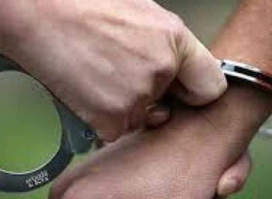 U Vrapčićima kod Mostara pronađena veća količina oružja i narkotika, uhapšena i Holanđanka
