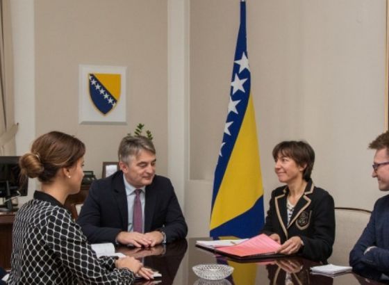 Komšić primio ambasadoricu Švicarske u BiH Saxer