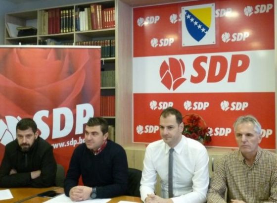 Babajić: Ovakvim gradskim budžetom uništili bismo javni prijevoz u Zenici