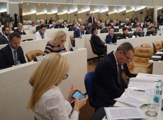 Arnaut traži ograničavanje otpremnina na 10.000 KM