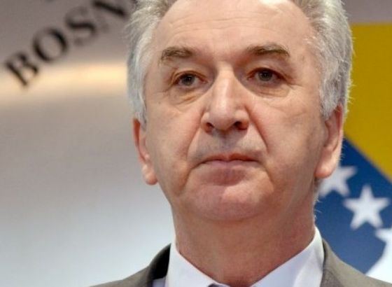 Šarović: Usvojen je lažni dokument, Dodik manipuliše javnošću