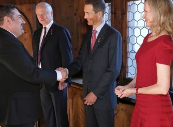 Bronza se sastao s knezom Lihtenštajna Hans-Adamom II