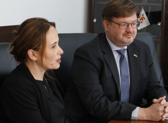 U Ured KS za borbu protiv korupcije dolazi službenik Vlade SAD-a