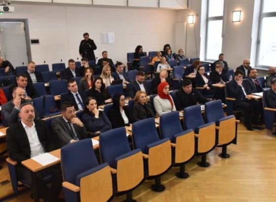 PRATITE UŽIVO: Glasanje o nepovjerenju Vladi Kantona Sarajevo (3. dio)