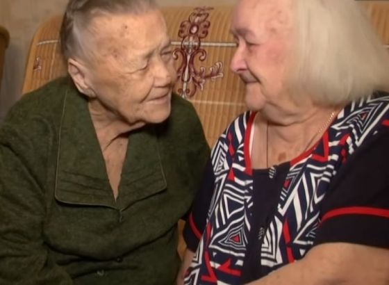Srceparajući susret: Razdvojio ih rat, a onda se susrele nakon 78 godina