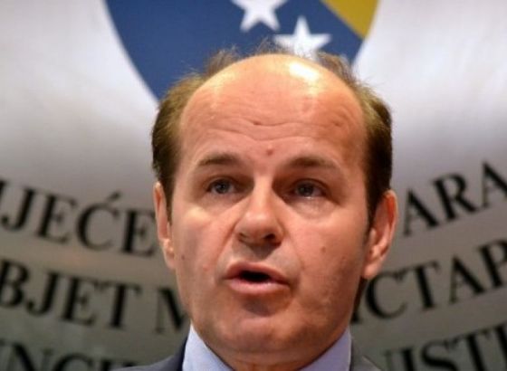 Osmanović: Napadi zvaničnika Srbije pokazuju da Beograd stoji iza krize u BiH