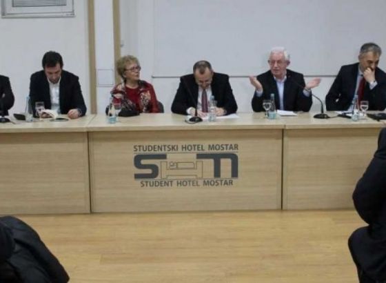 Mostar više od pet stoljeća središte naučne raskoši - okrugli sto