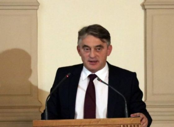 Komšić: Vlasti RS-a moraju prestati s rušenjem imovine povratnika u Kozarcu