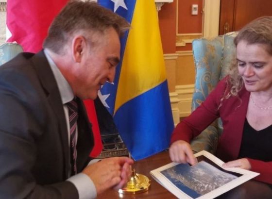 Komšić sa guvernerkom Kanade razgovarao o političkim i prijateljskim odnosima