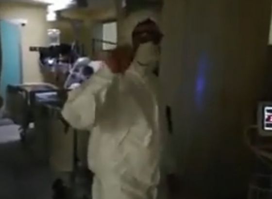 Dobro se zamisite: Potresan snimak iz pretrpane bolnice u Milanu (VIDEO)