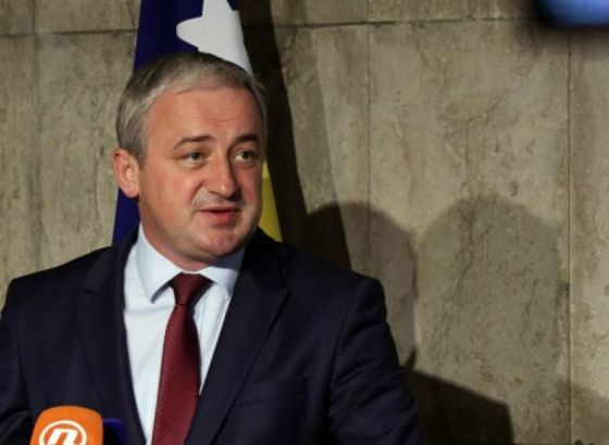 Borenović: Zbog mjera podrške privredi treba da zasjeda i parlament BiH