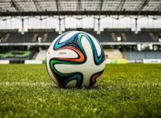 Danska ideja: Ako navijači ne smiju na stadion, onda neka gledaju meč iz automobila