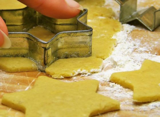 Idealna zabava za djecu: Pripremite keksiće od samo tri sastojka