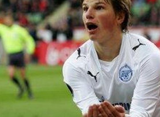 Danas pijan jaše konje, a prije 11 godina s četiri gola Liverpoolu zaludio je Otok