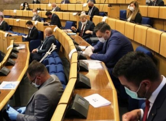 Dom naroda Parlamenta FBiH usvojio Zakon o ublažavanju ekonomskih posljedica